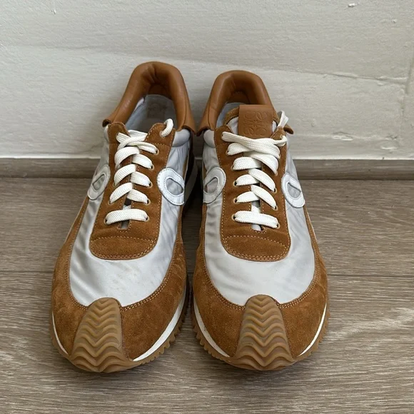 Loewe Suede flow runner sneakers - Picture 8 of 10
